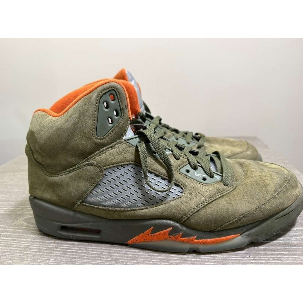 Size 13 - Air Jordan 5 Retro 2024 Olive